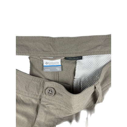 Columbia Vintage Outdoor Cargo Shorts / Trekkingbermude beige W40